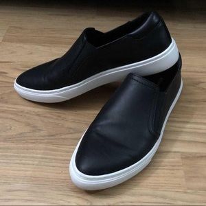 Kenneth Cole Slip-On Sneakers